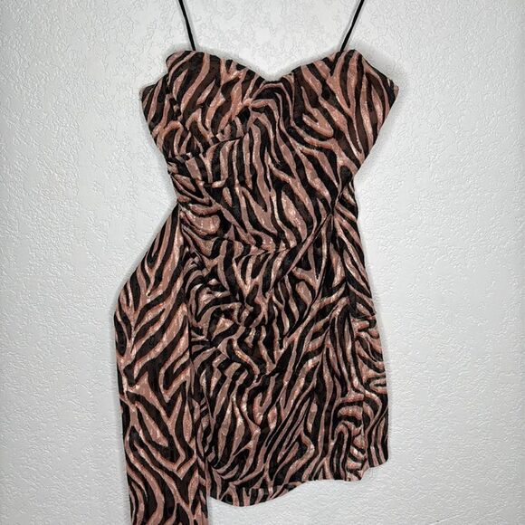 NWT Dundas x Revolve Lana Mini Dress
Natural Zebra Metallic Small - Picture 2 of 15